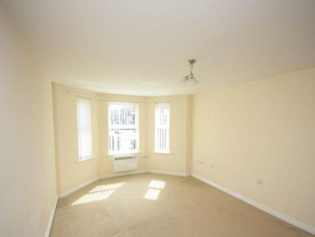 Lowther Drive, Darlington 2 bed apartment to rent £650 pcm £150 pw