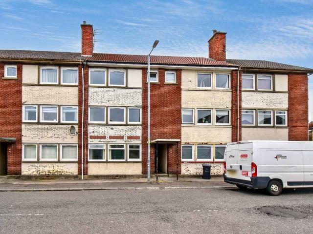 Low Craigends, Kilsyth G65, 1 bed flat to rent, £595 pcm | PrimeLocation
