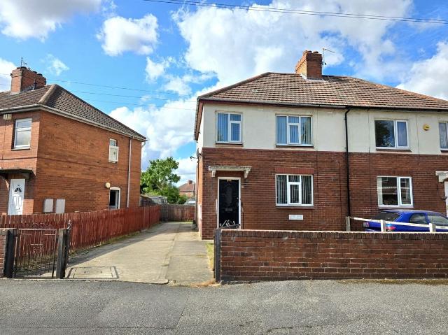 Low Grange Road, Thurnscoe S63, 3 bed semi detached house to rent, £850 pcm | PrimeLocation