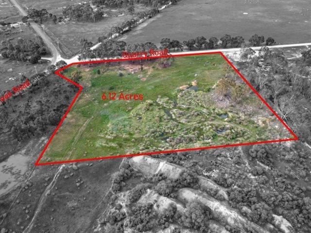 LOW DENSITY LIVING AWAITS BOWENVALE'S 6.12 ACRE OPPORTUNITY