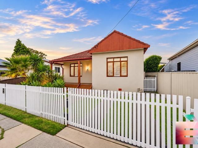 Low Fuss, Big Location, Real Character