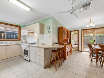 LOW LOW FEES SMALL GROUP CUL DE SAC LOCATION