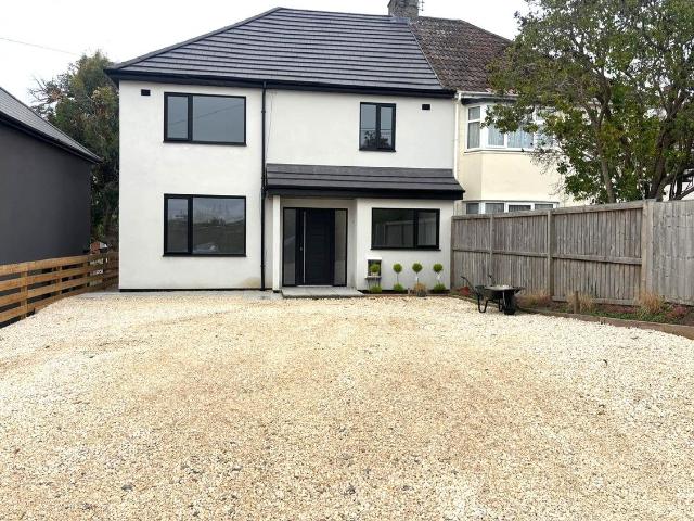 Low Lane, Calne SN11, 4 bed property to rent, £1,800 pcm | PrimeLocation