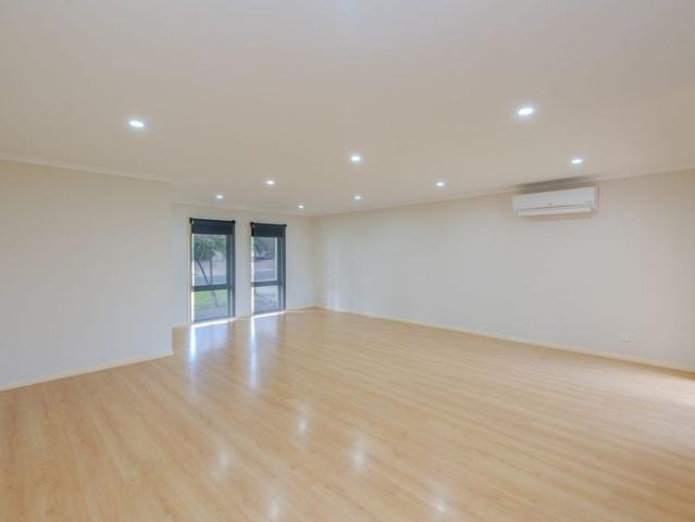 Low Maintenance 3 bedroom home