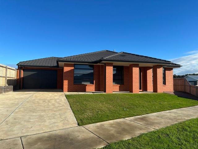 Low Maintenance 3 Bedroom Home