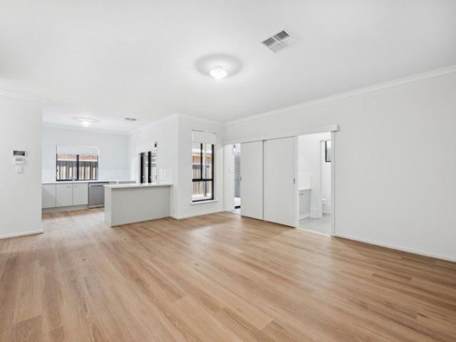 LOW MAINTENANCE 3 BEDROOM HOME