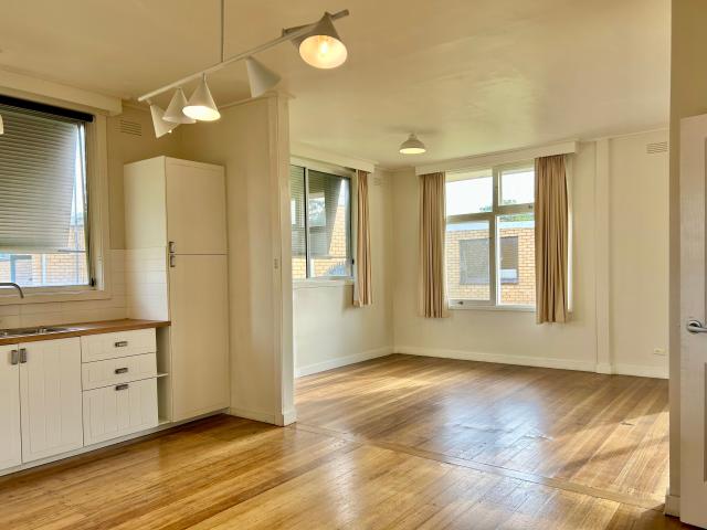 Low maintenance 3 bedroom home