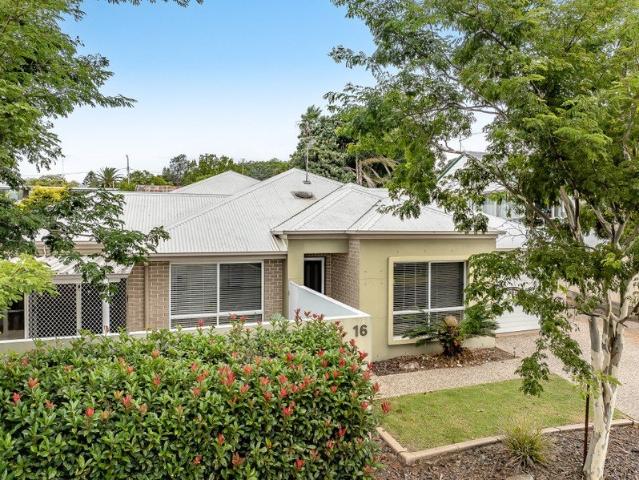 Low Maintenance 3 Bedroom Unit in South Toowoomba