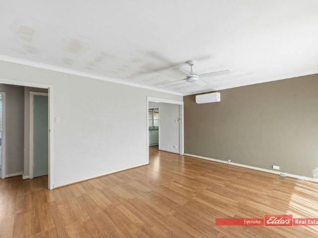 Low Maintenance 2 x 1 with Solar & Air Conditioning