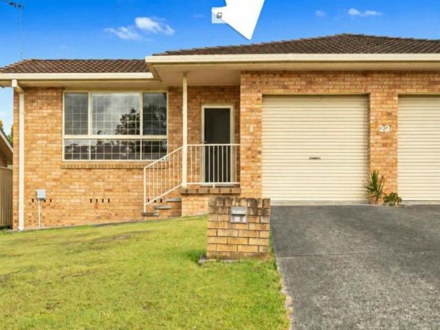 Low maintenance 2 Bedroom unit