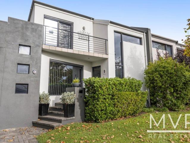 Lock & Leave Living with Room To Move!