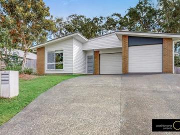 Low maintenance 4 bedroom duplex