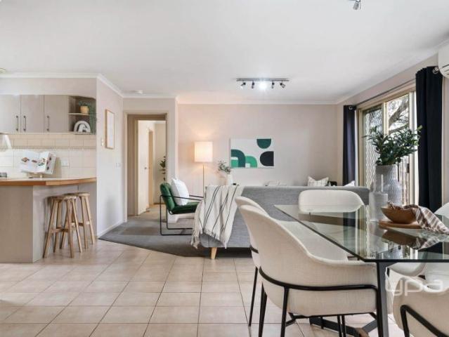 LOW MAINTENANCE COASTAL LIVING – JUST 450M TO THE BEACH