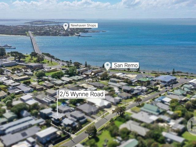 LOW MAINTENANCE COASTAL LIVING with BEACHSIDE CONVENIENCE