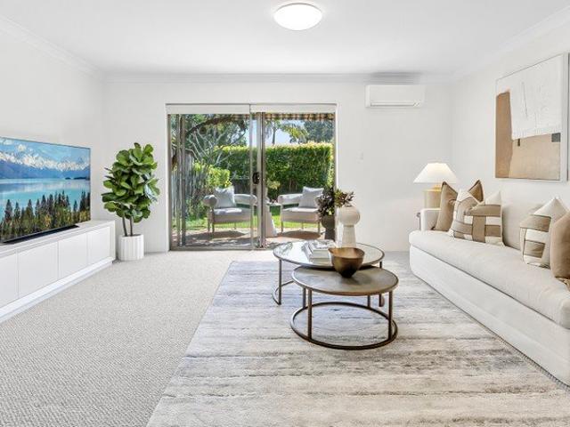 Low Maintenance Coastal Living With Private Courtyard