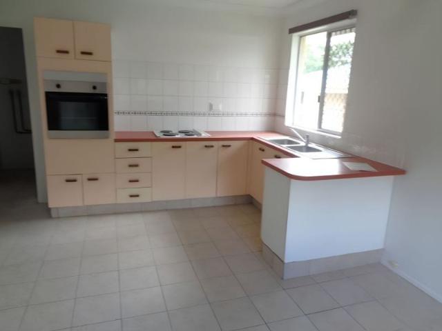 Low Maintenance Comfort in a Brilliant Darra Location