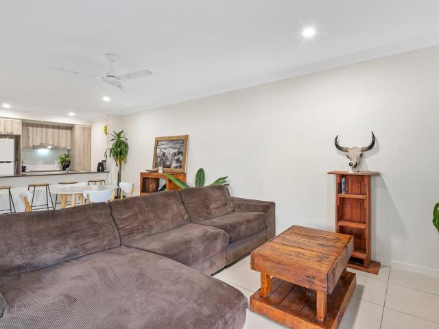 Low Maintenance & Convenient Unit in a Fantastic Location! Open Home Postponed!
