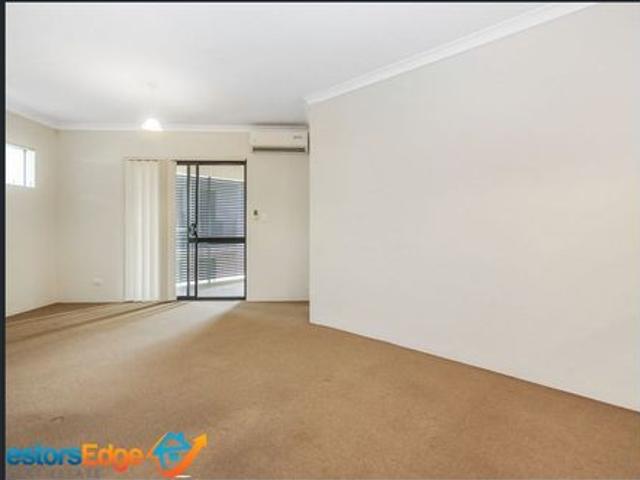 Low Maintenance, Convenient Living!