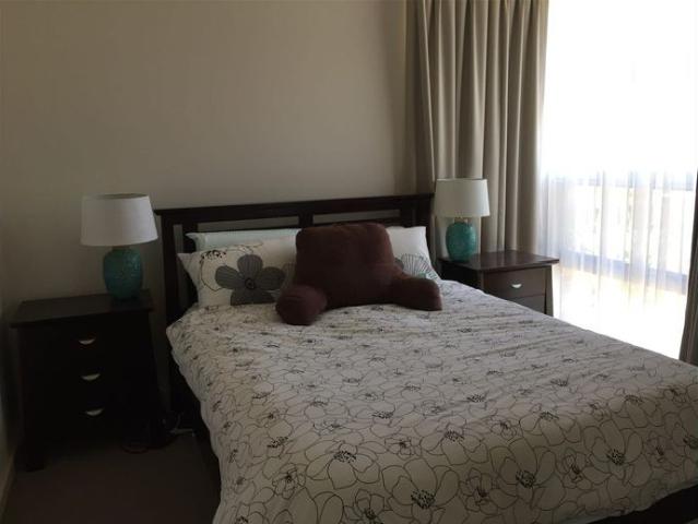 Low maintenance close to city