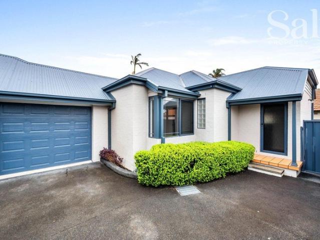 Low maintenance and private villa, superb lifestyle spot
