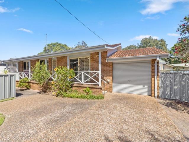 Low Maintenance Beachside Lifestyle Freestanding Duplex No Strata Fees