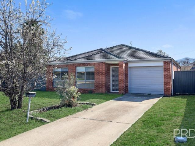Low Maintenance Brick Home in Calala