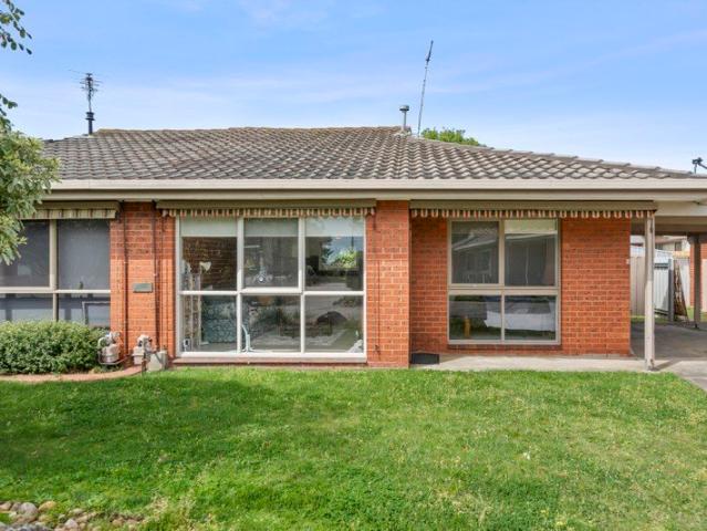 Low Maintenance, Excellent Condition & Hidden At The Back Of The Block!