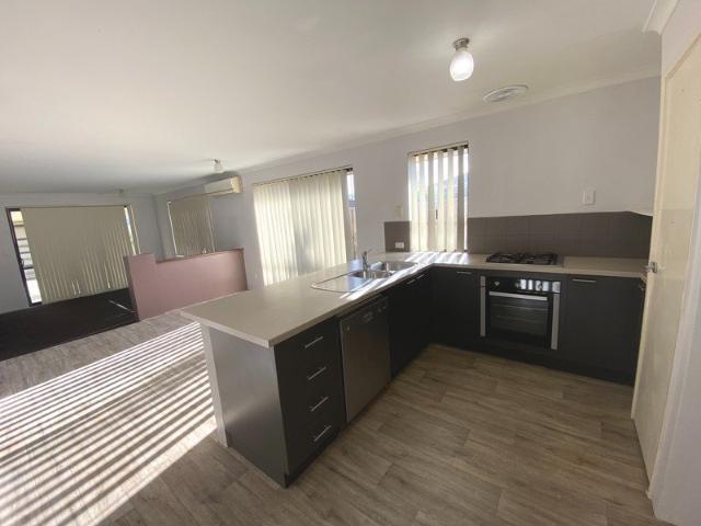 Low Maintenance Family Home!