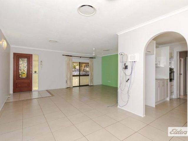Low Maintenance Family Home – Convenient & Comfortable