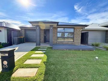 Low Maintenance Family Home in Peaceful Location