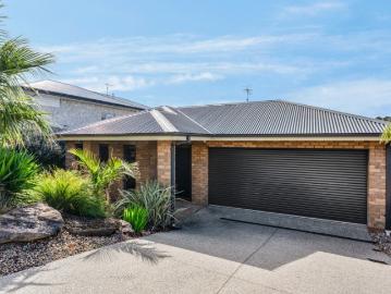 Low Maintenance Family Home in Quiet Location