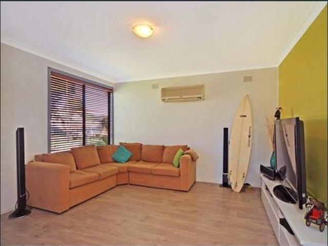 Low maintenance family home positioned in a quite neighbourhood
