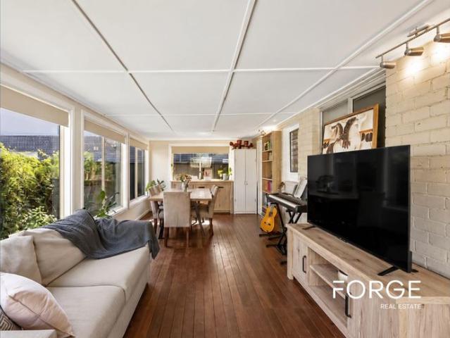 Low Maintenance Family Home with Double Garage