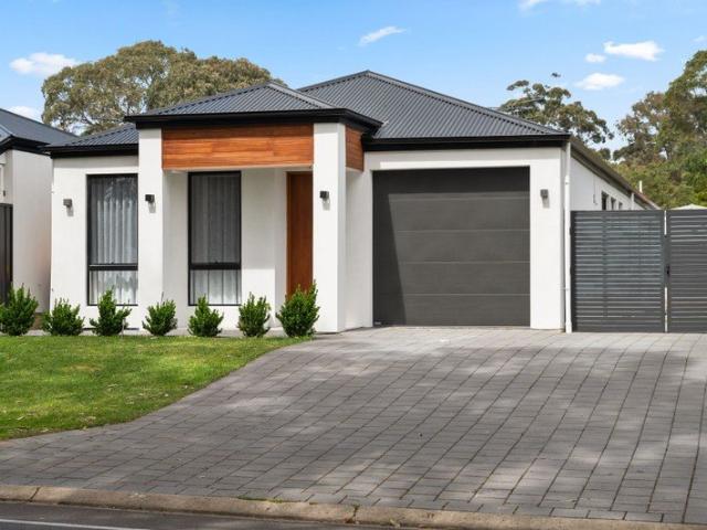 Low Maintenance Family Living in a Prime Location