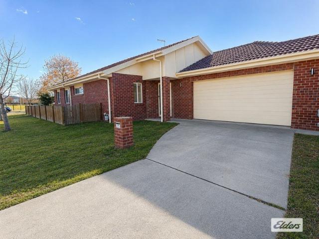 Low Maintenance Family Living in a Prime White Box Rise Location