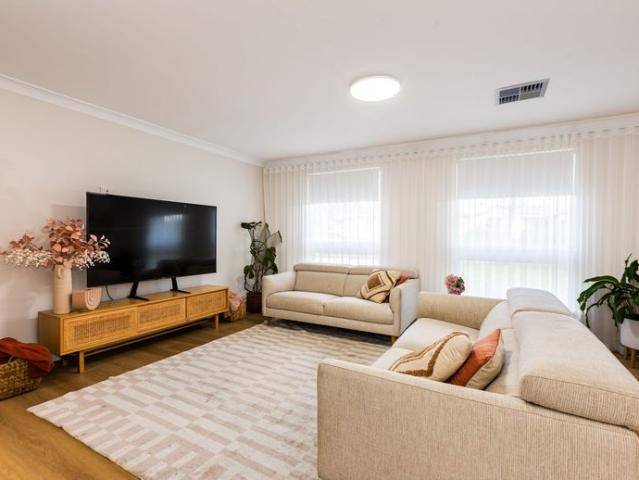 Low Maintenance Family Living in Leafy Athelstone