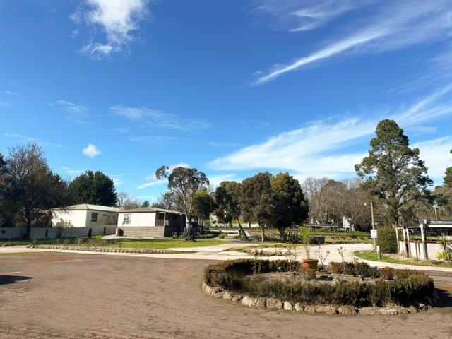 Low Maintenance Freehold Going Concern Motel | Resort Brokers ID: FH009340