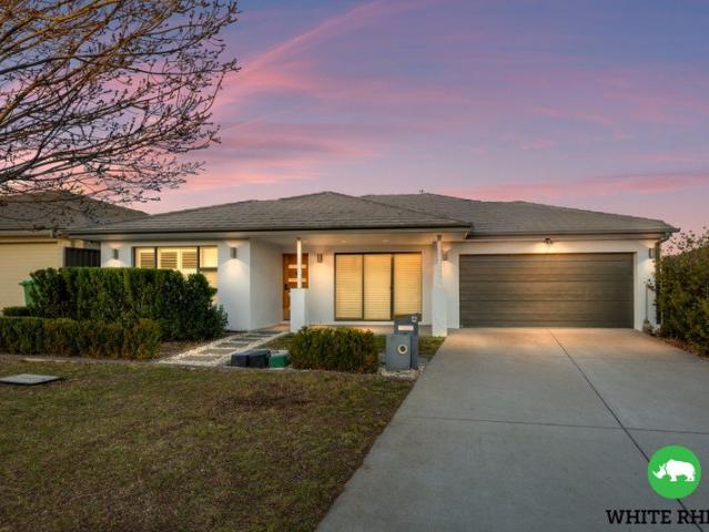 Low Maintenance Home with Inclusions!