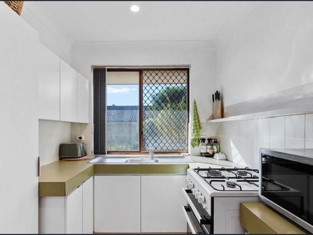 Low maintenance home close to the coastline