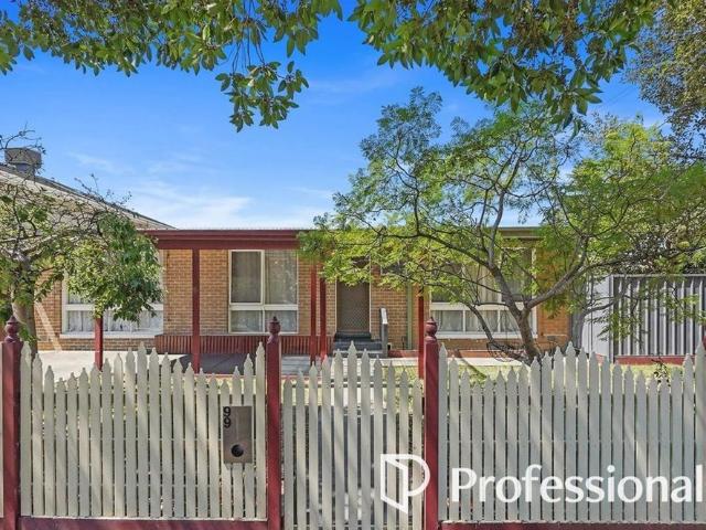 Low maintenance home in the School Zone