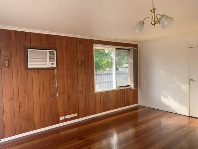 LOW MAINTENANCE HOME IN A QUIET LOCATION