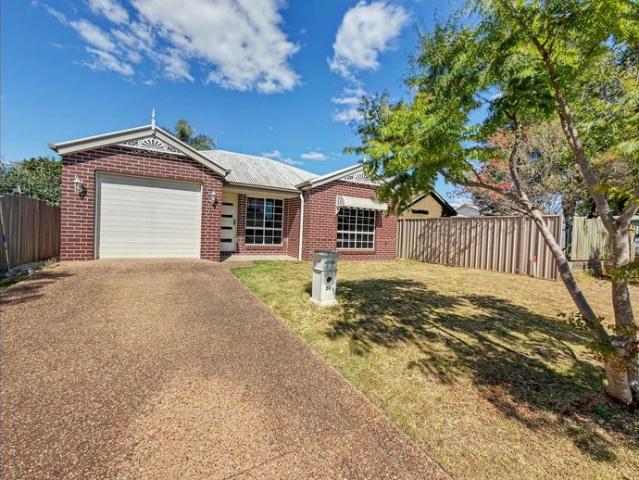Low Maintenance Home in Convenient Newtown Pocket