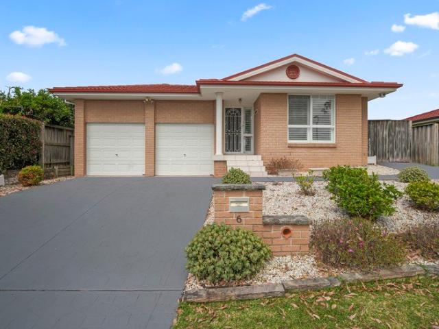 Low Maintenance Home in Quite Estate