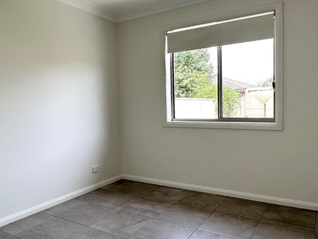 LOW MAINTENANCE IMMACULATE UNIT