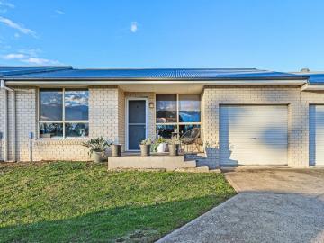 Low Maintenance Investment with Dual Purchase Opportunity