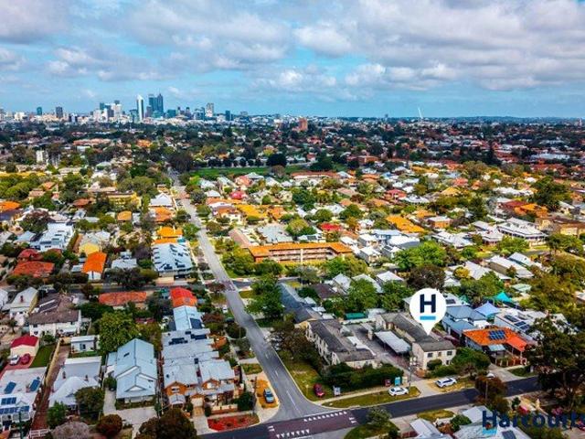 Low Maintenance Investment Entry to a BLUE CHIP Suburb!