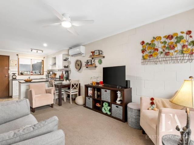 Low Maintenance One Bedroom Living