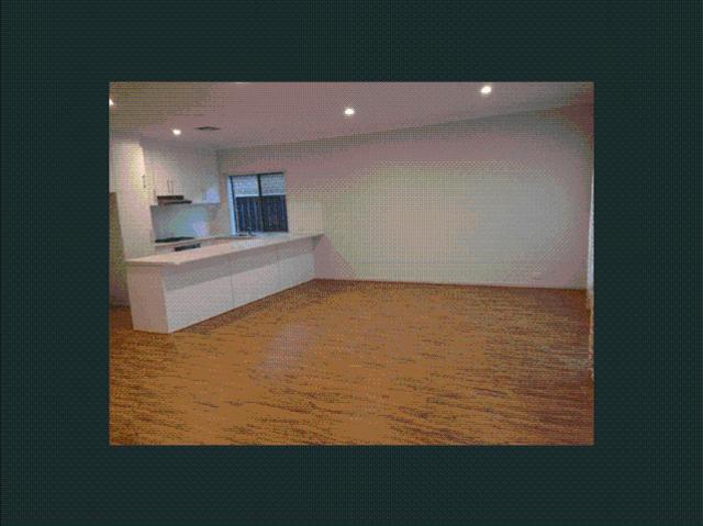 LOW MAINTENANCE LARGE 3BR 2BATHROOM DOUBLE GARAGE FAMILY HOME