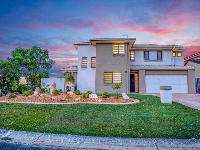Low Maintenance Living, Minutes from Everything, No Body Corporate