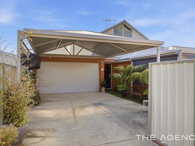 Low Maintenance Living Near the Foreshore